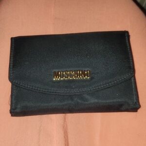Nylon 3 fold black wallet with change pocket